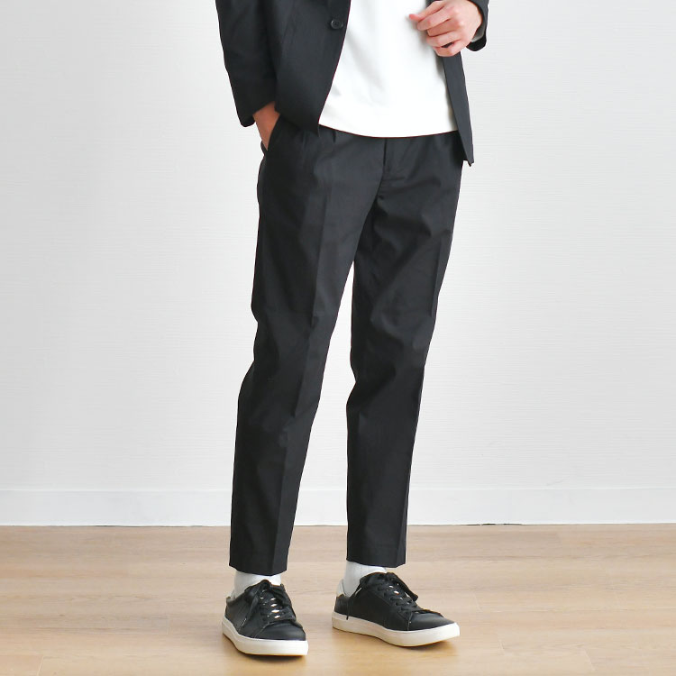 ストレッチ入りアンクルパンツ