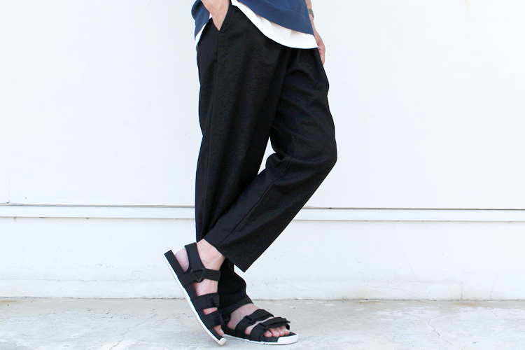 ワイドパンツ