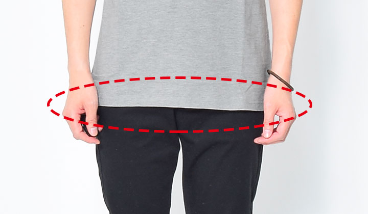 着丈・グレーTシャツ