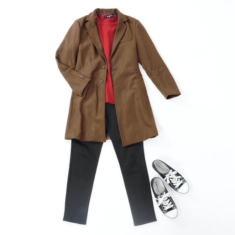 ブラウンアウター×主張性が強い色の組み合わせ事例