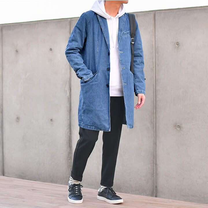 デニムチェスターとパーカー