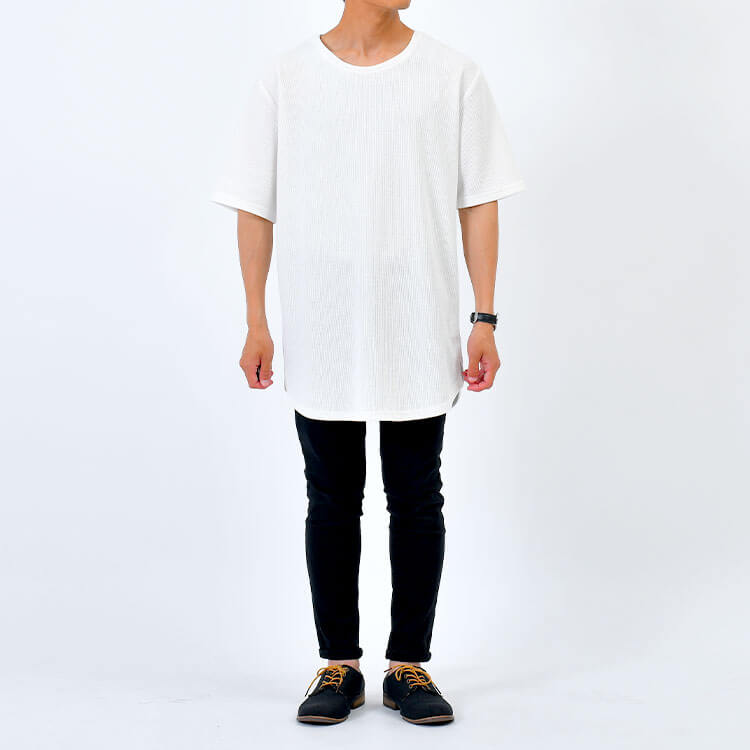 オーバーサイズのアイテムを使ったメンズコーデ