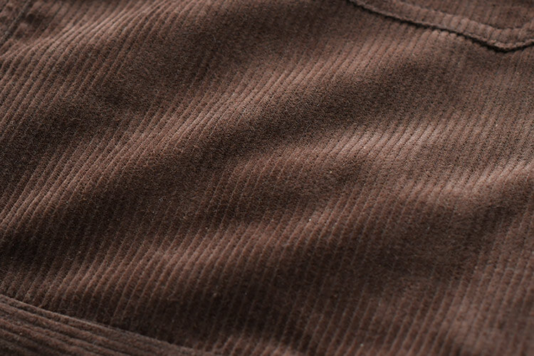 コーデュロイ素材の特徴について
