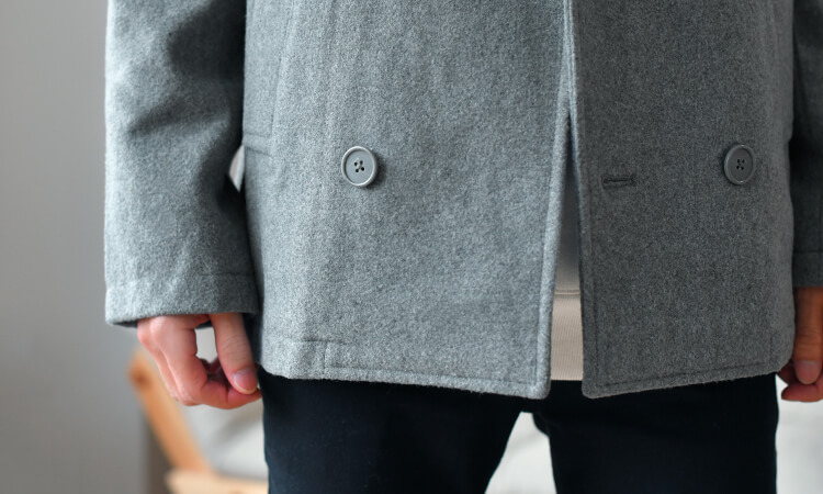 ピーコートを使ったメンズコーデ