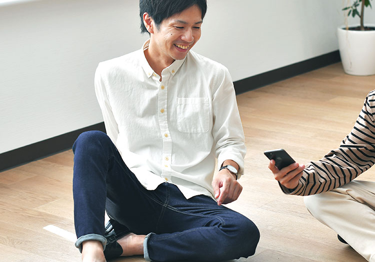 オックスフォードシャツを使ったメンズコーデ