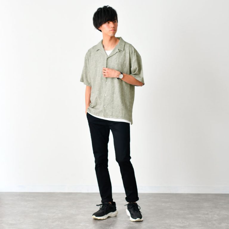 ペイズリー柄シャツのメンズコーデ