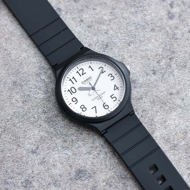 【SALE】CASIO腕時計(正規品)