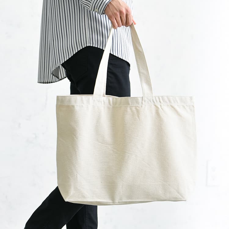 キャンバス地トートバッグ