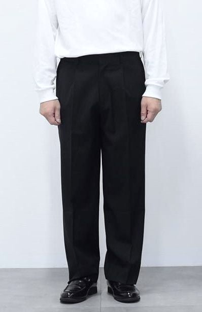 171cm・70kg の方が L を着用