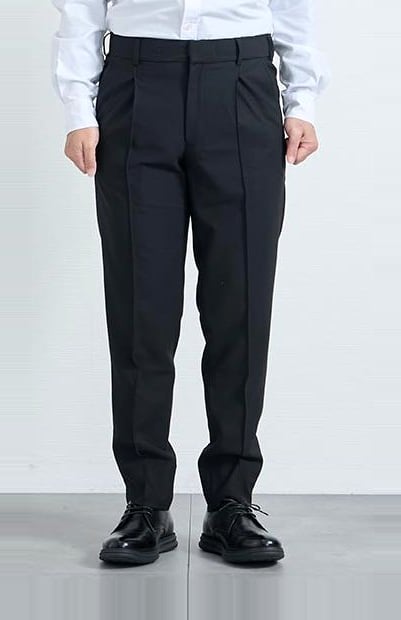 168cm・64kg の方が M を着用