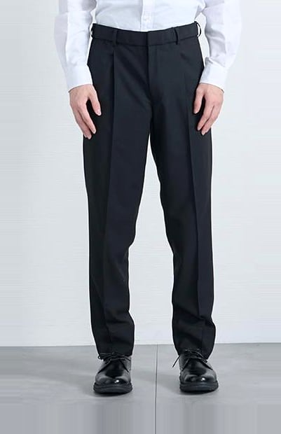 174cm・65kg の方が L を着用