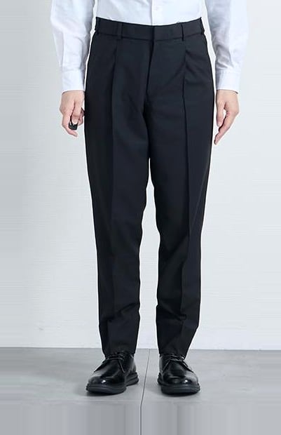 176cm・62kg の方が L を着用
