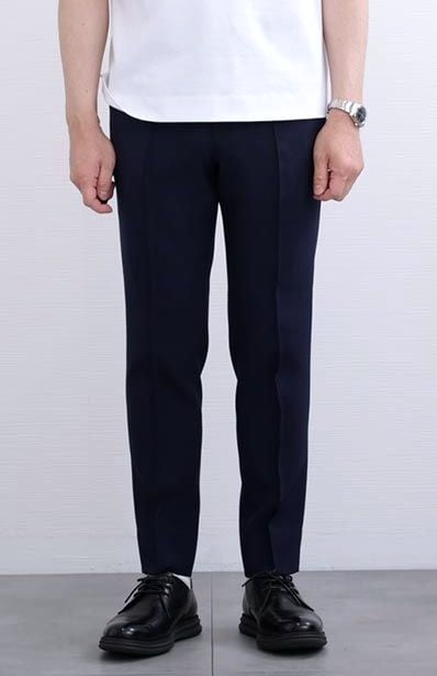 171cm・70kg の方が M を着用