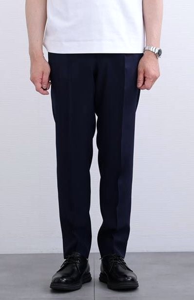 171cm・70kg の方が L を着用