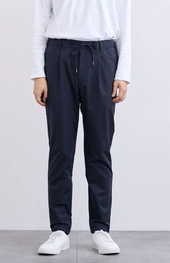181cm・65kg の方が XL を着用