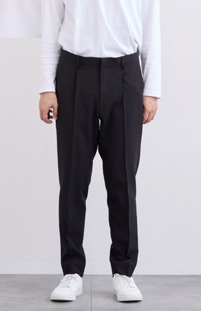 181cm・65kg の方が XL を着用
