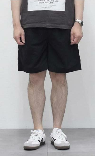 Lサイズを穿用