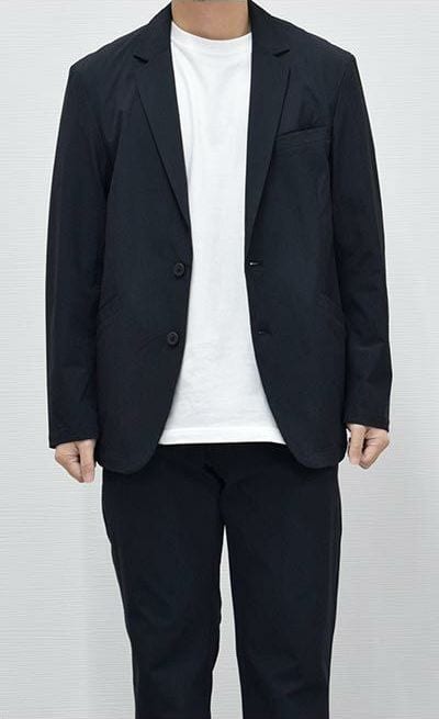 Lサイズを着用
