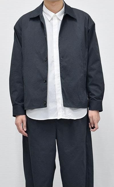 Lサイズを着用