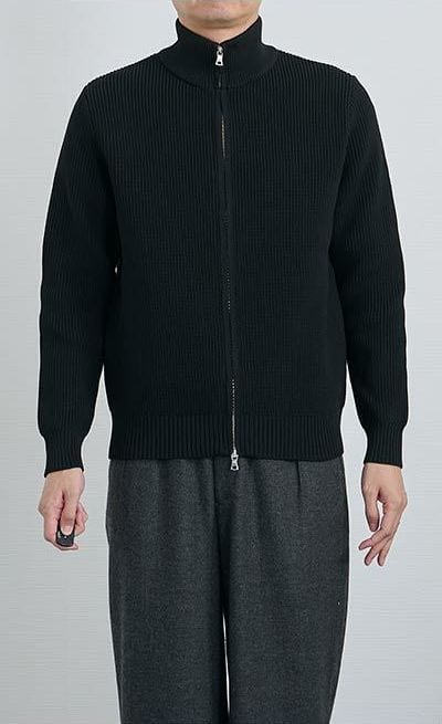 Mサイズを着用