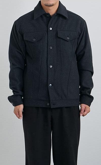 Mサイズを着用