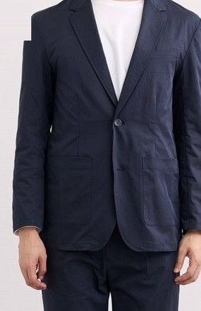181cm・65kg の方が L を着用