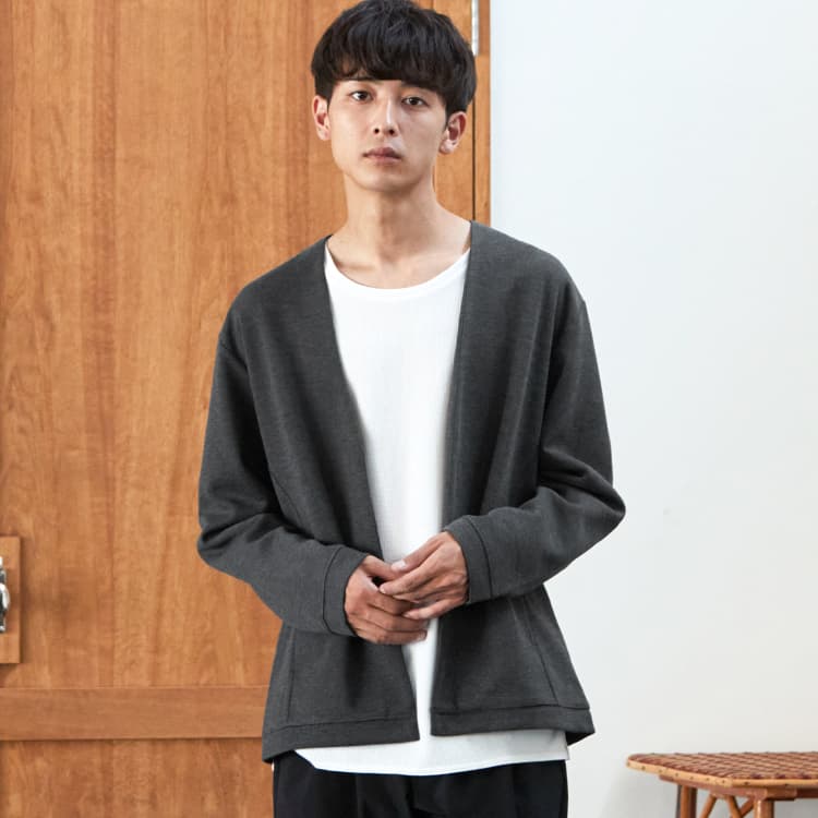 シンプルカーディガン