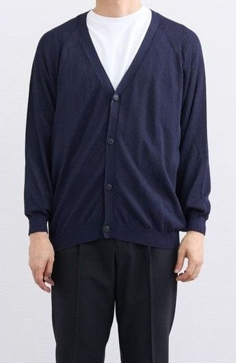 Lサイズを着用