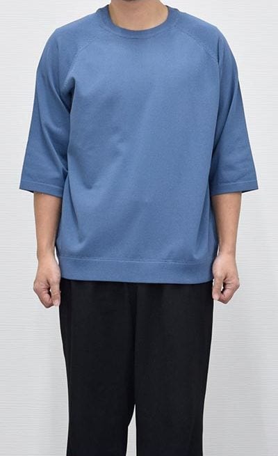 Mサイズを着用