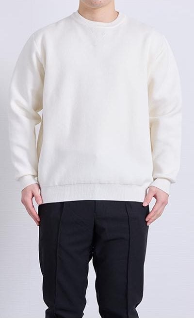 Lサイズを着用