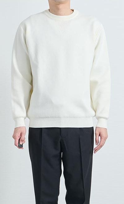 Lサイズを着用