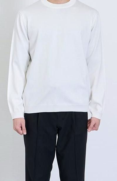 181cm・65kg の方が XL を着用