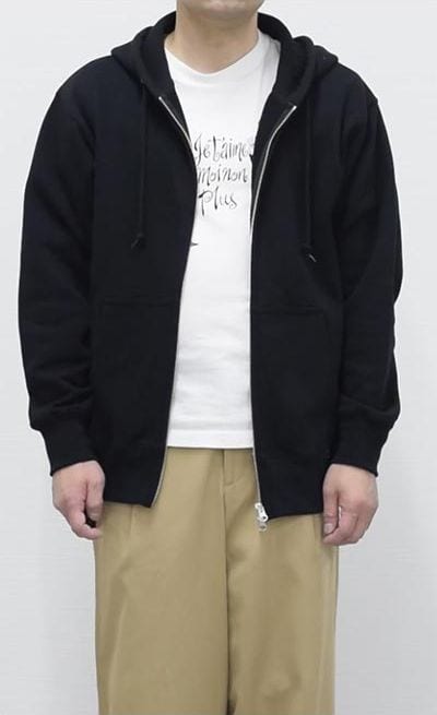 Lサイズを着用