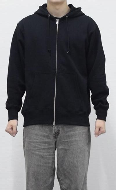 Lサイズを着用