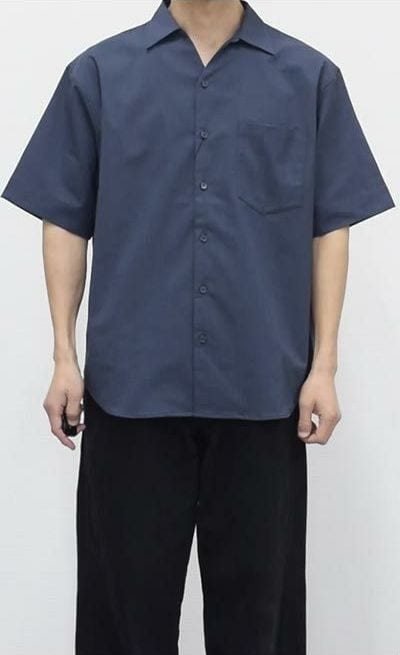 Sサイズを着用