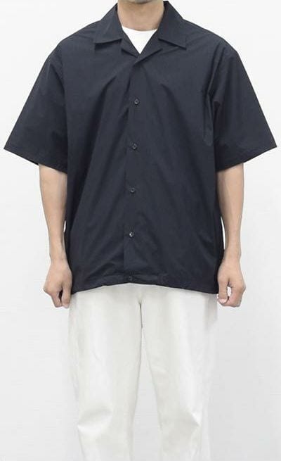 Mサイズを着用