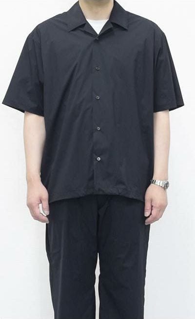 Lサイズを着用