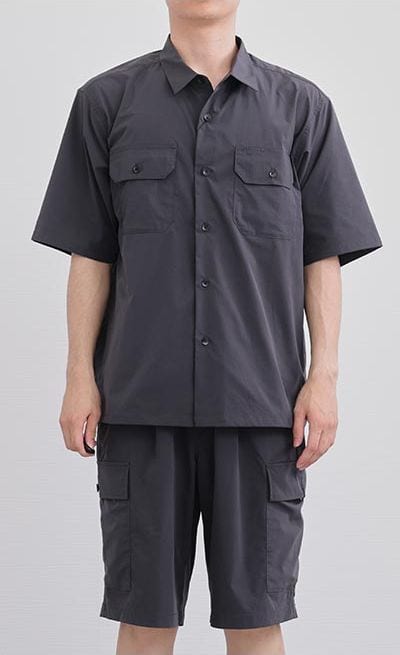 Lサイズを着用