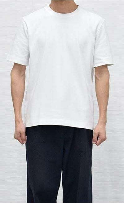 Sサイズを着用