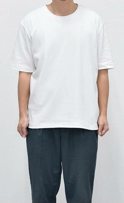 Lサイズを着用