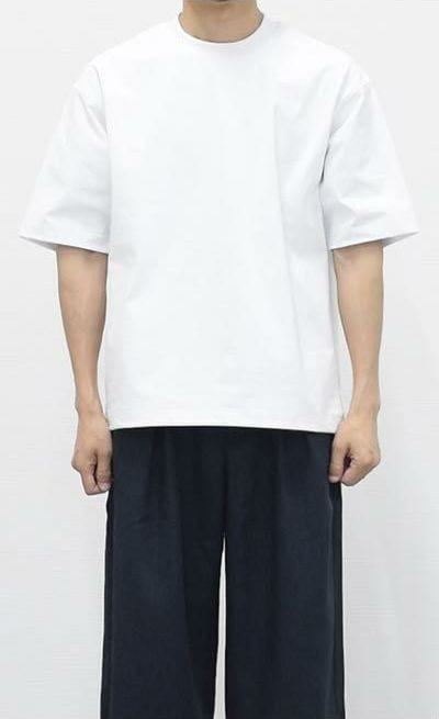 Sサイズを着用