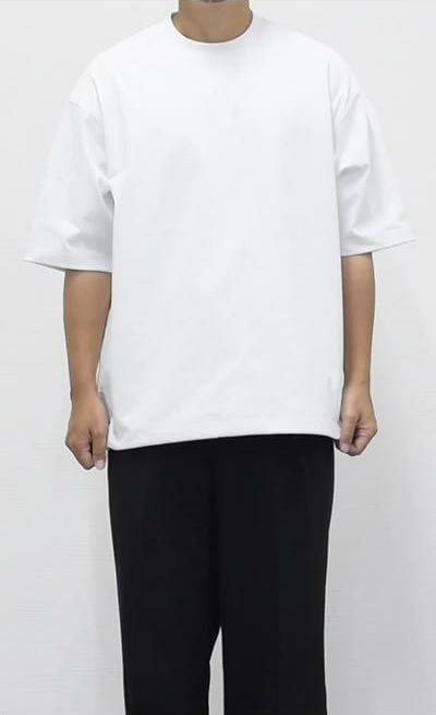 Lサイズを着用