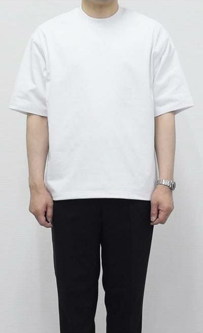 Lサイズを着用