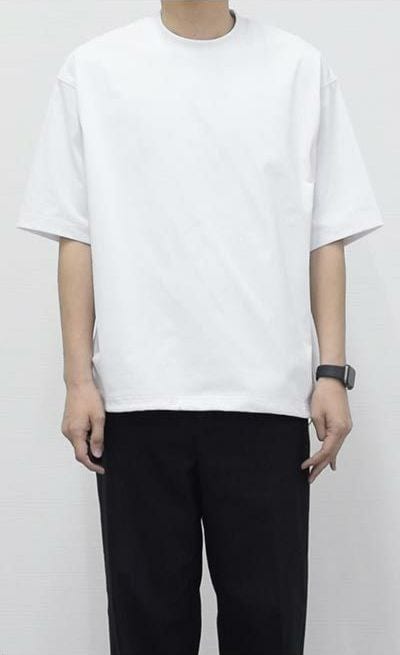 Lサイズを着用