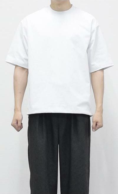 Lサイズを着用