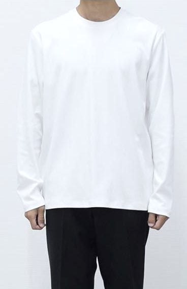 163cm・50kg の方が M を着用