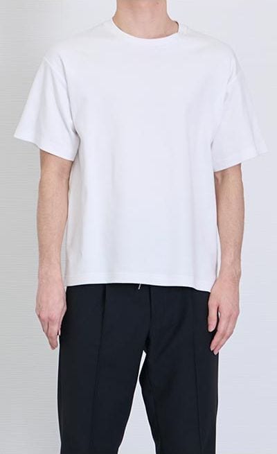 Lサイズを着用