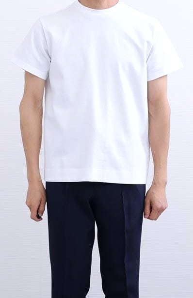 163cm・50kg の方が S を着用