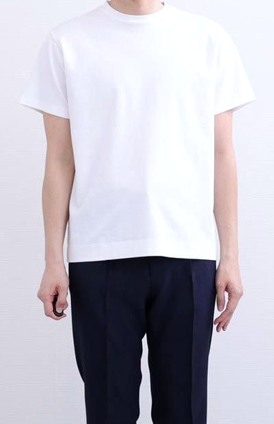 176cm・62kg の方が L を着用