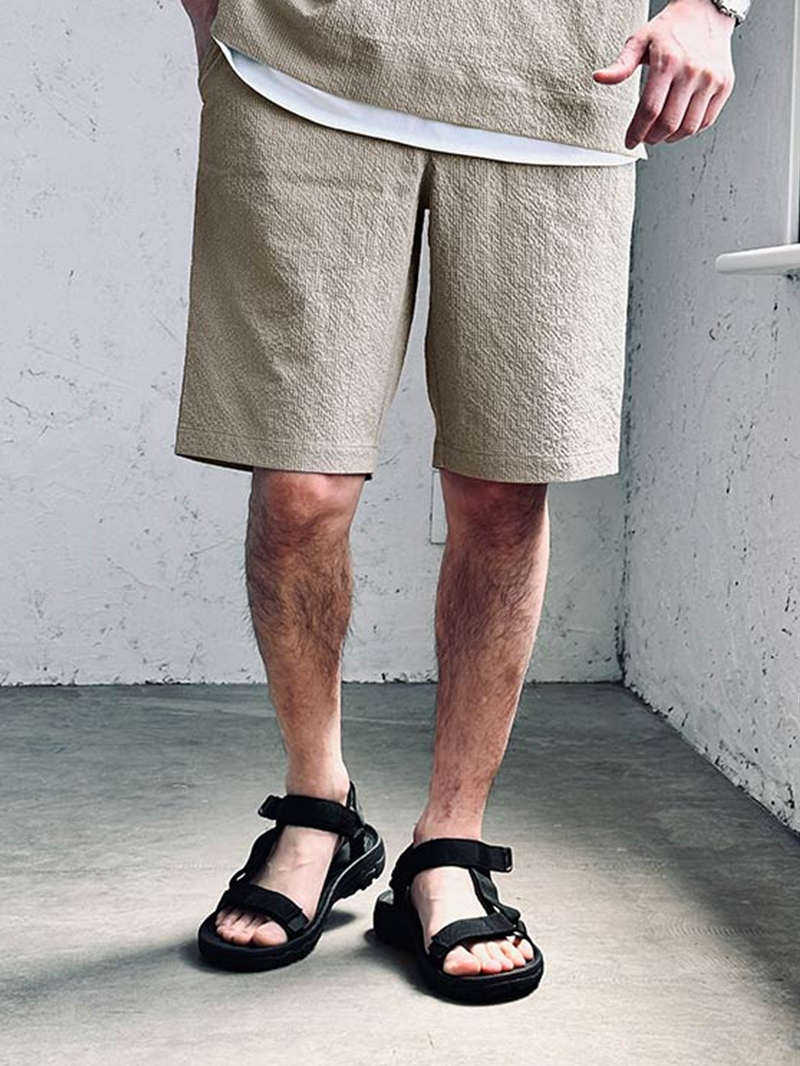 【脚比較】すね毛が生えている